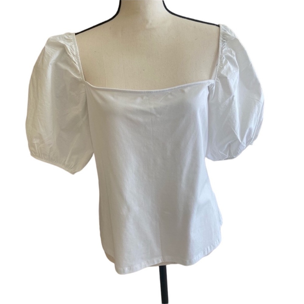 H&M white puff sleeve blouse. Size L‌‌‌‌‌‌‌‌‌‌‌‌‌‌‌‌‌‌‌‌‌‌‌‌‌‌‌‌‌‌
